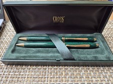 Stunning Vintage Cross