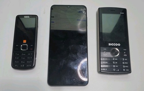 Small job lot mixed phones - job-lot, of