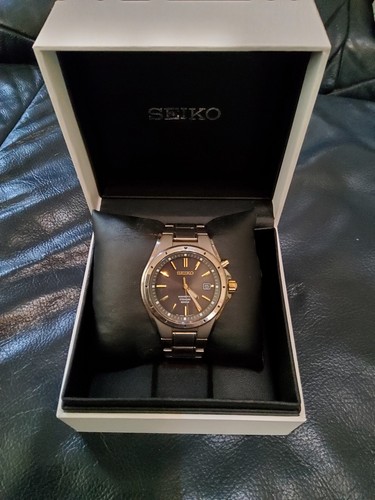 Seiko kinetic watch - seiko,