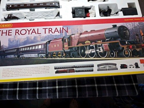 Hornby the royal train - royal, oo