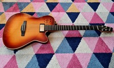 Godin A6 Ultra