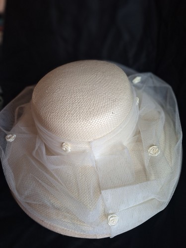 Ladies cream hat wedding - ladies,