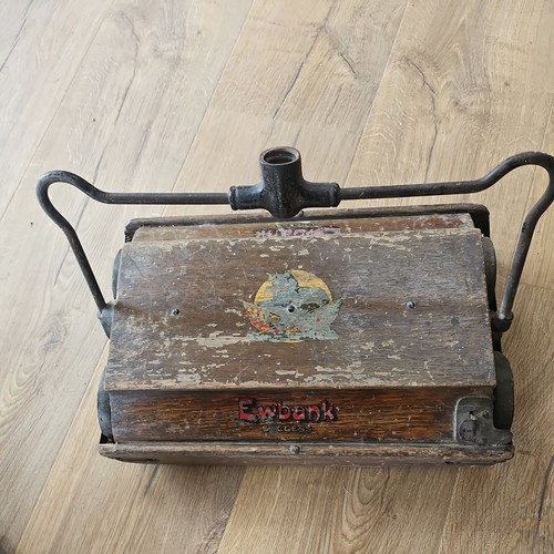 Antique vintage ewbank - ~,