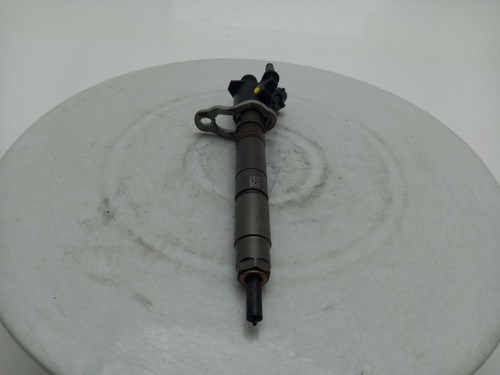 Volvo v40 fuel injector - fuel,