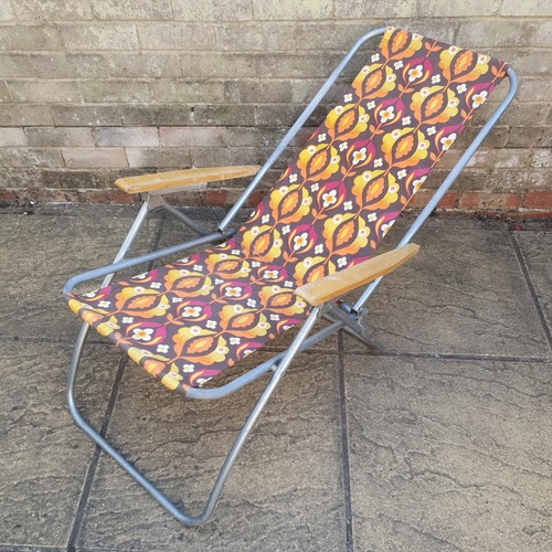 Vtg 70s recliner folding - vtg,