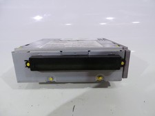 2009 VOLVO C30 RADIO STEREO HEAD UNIT  *NEEDS CODE