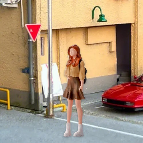 Scale miniature girl - 1/64,