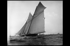 Volunteer,yachts,boats,ships,s