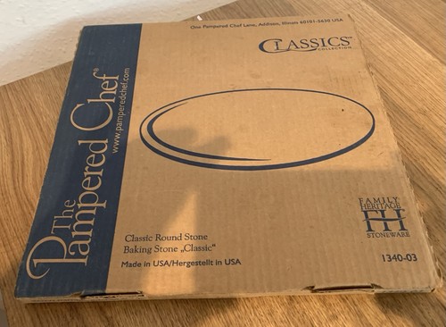 Pampered chef round - chef, 13”