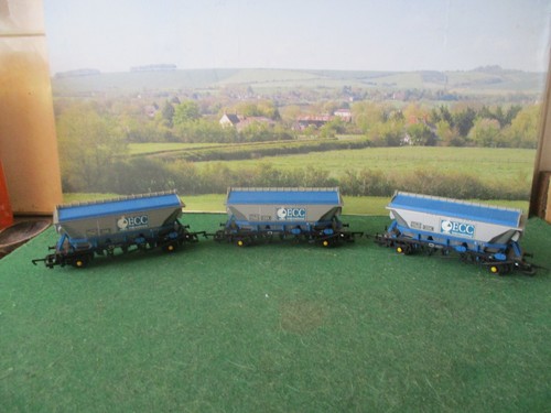 Hornby china clay hopper - 3,