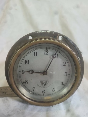 Smiths dashboard clock 285 361 - smiths,