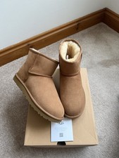 GENUINE UGG BOOTS W CLASSIC