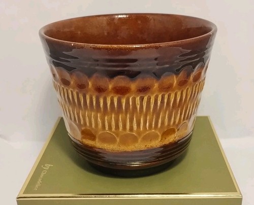 Vintage bay brown mustard - brown, /