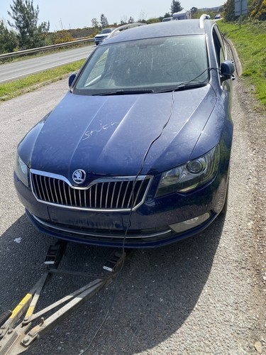 2014 skoda superb 3597cc - skoda,