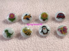 5 WHITE with MOTIF BUTTONS ~