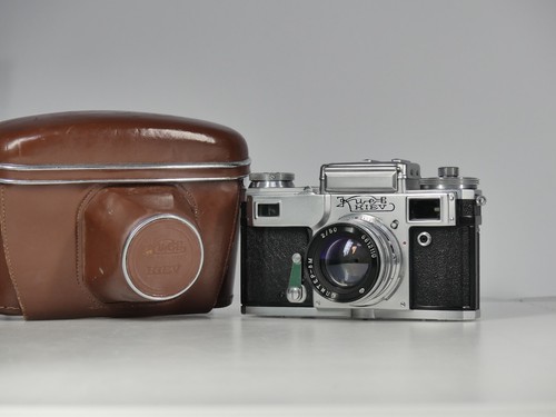 Kiev 35mm film rangefinder - 4,