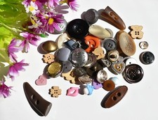  Job lots All assorted Buttons