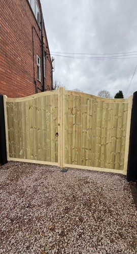 Tanalised timber sold boarded - timber,