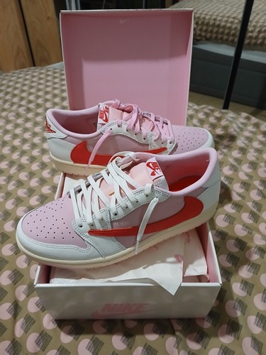 Nike jordan air force travis
