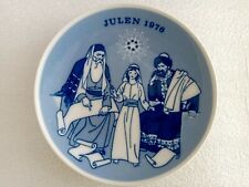 Vintage Christmas wall plate 1976 Julen Porcelain Norway Porsgrund Advent Dish