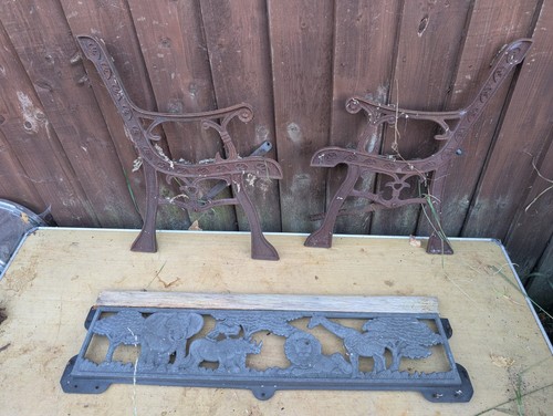 Vintage childs cast iron - childs,
