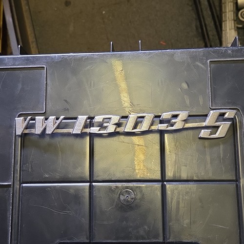 Decklid script emblem fits - l,