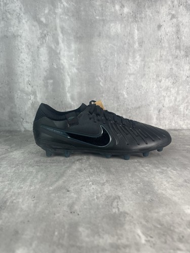 Size nike tiempo - 7.5,