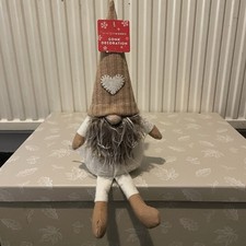 BNWT super cute festive brown