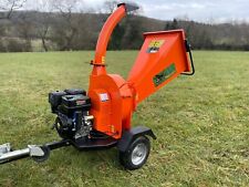 Petrol Wood shredder chipper 15 hp electric start tow hitch & rear lights.