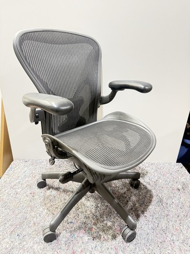 Herman miller aeron chair size - herman,