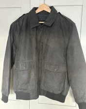 Men’s Large Vintage Genuine