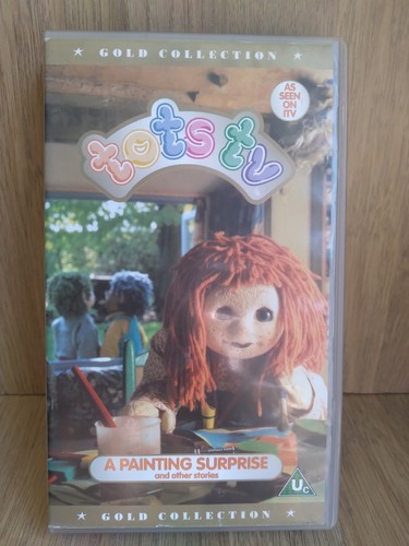 Tots painting surprise - tv,
