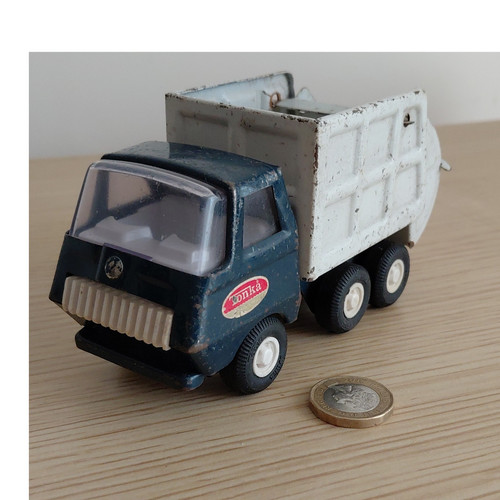 Vintage tiny tonka garbage - tiny,