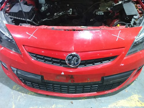 Front grille vauxhall astra - front,