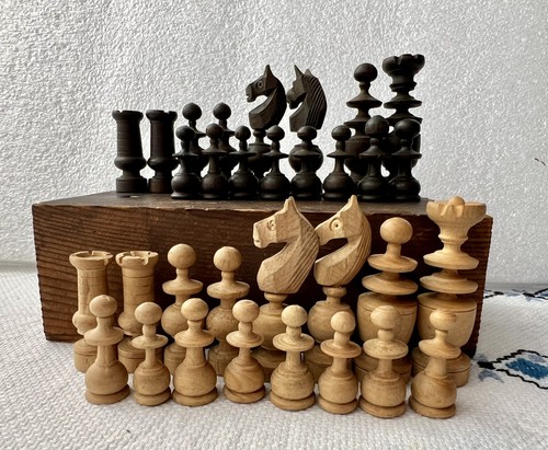 Antique regency boxwood chess - antique,