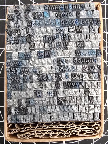 12pt times italic - 12pt, metal