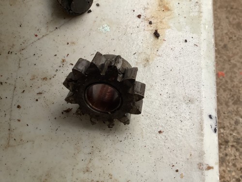 Howard 300 350 352 idler - 350, gear