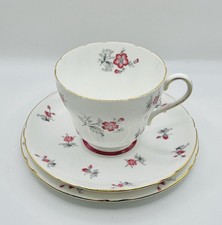 Shelley Bone China Trio: Cup Saucer Side Plate / Pat.: Charm 13753 / Vintage VGC