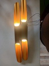A neat wall light in black and