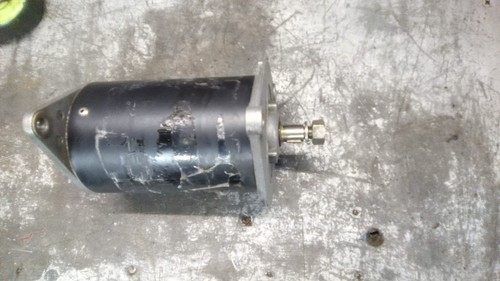 International tractor dynamo - international,