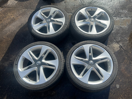 Vauxhall astra mk6 - astra, j