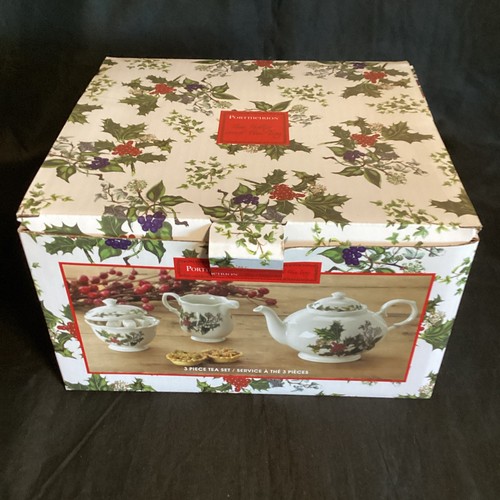 Portmeirion the holly - &,