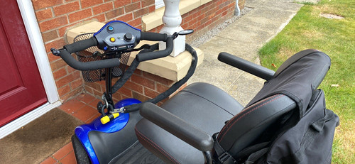 Kymco wheel mobility scooter - 4-wheel,