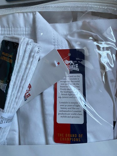 New pieces judo - pieces, karate