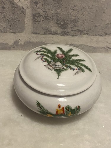 Hand decorated royal schwabap - hand,