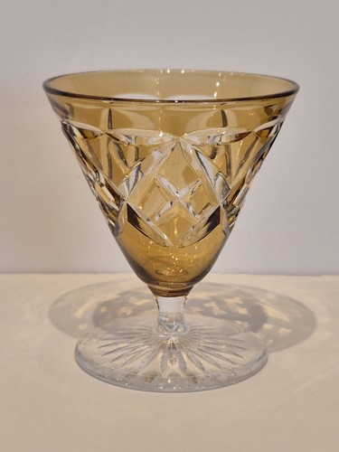 Stunning vintage tudor - vintage, crystal