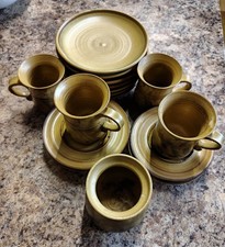 Vintage1970s AlvinghamStudioPottery tea/coffeeSet x 4 places/cups/saucers/plates