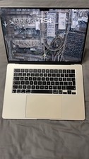 Apple MacBook Air 15-inch (M4, 2025) – 24GB RAM / 512GB SSD – Starlight