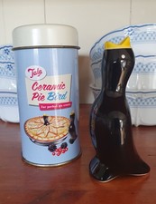 Tala ware bird pastry pie