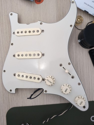 Genuine fender strat - genuine,